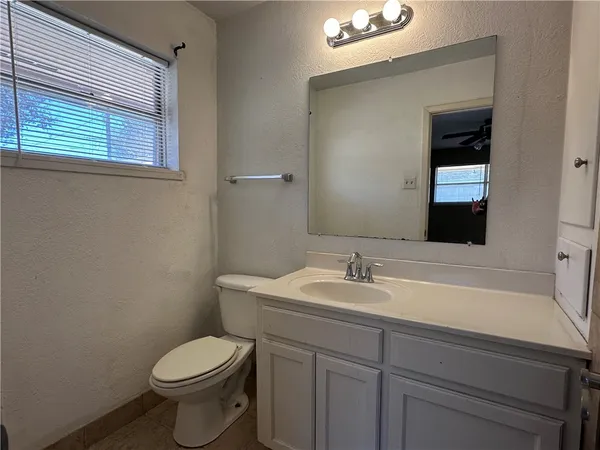 $2,400 | 4705 Wooldridge Road, Corpus Christi, TX 78413