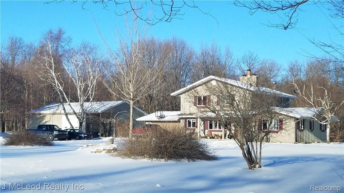 7633 Barkley Road Vassar, MI 48768 - Photo 7 of 43 20180105_152259.jpg