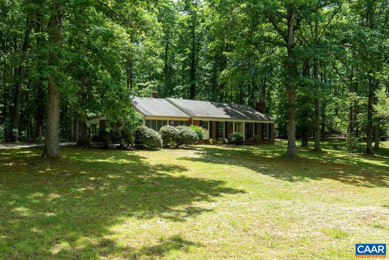 995 Shadwell Road Keswick, VA 22947 - Photo 2 of 23 a view of a house with swimming pool and sitting area