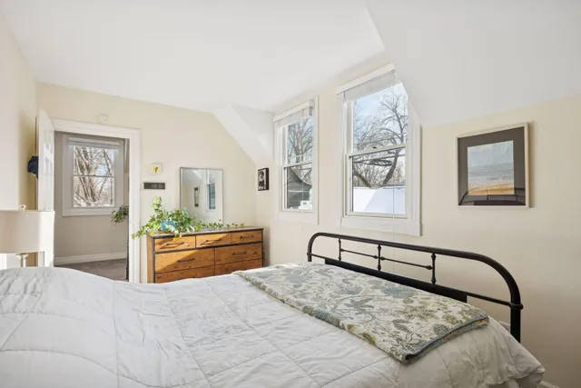 $325,000 | 47 St Albans Street North, St. Paul, MN 55104