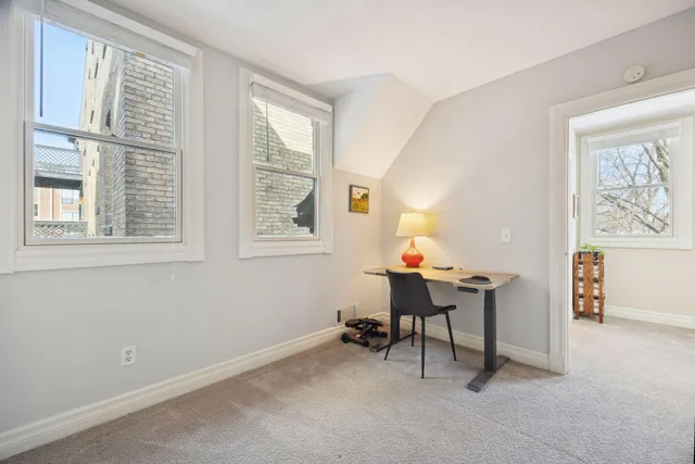 $325,000 | 47 St Albans Street North, St. Paul, MN 55104