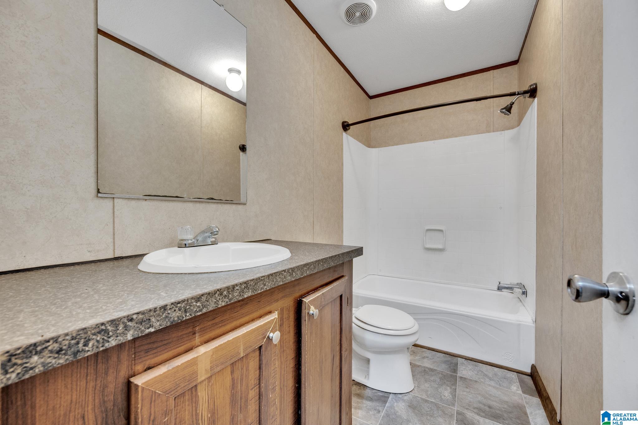 5579 Snowville Brent Road Dora, AL 35062 - Photo 20 of 34
