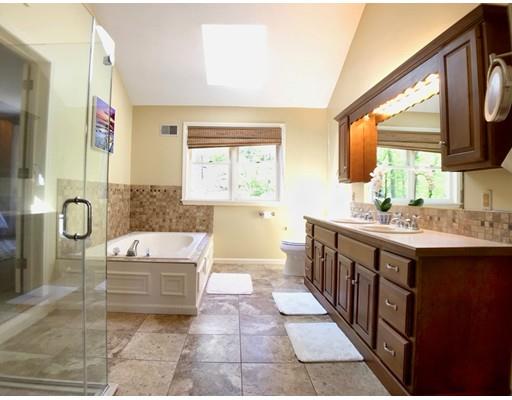 331 Spring Street Shrewsbury, MA 01545 - Photo 13 of 30 Gallery Image 13