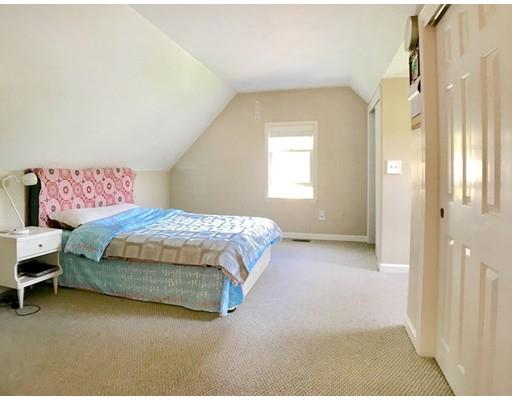 331 Spring Street Shrewsbury, MA 01545 - Photo 17 of 30 Gallery Image 17