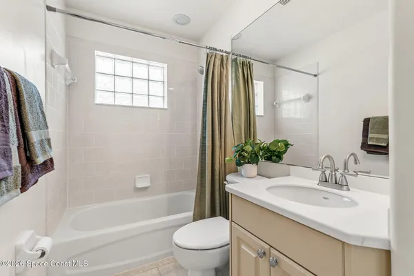 $449,500 | 6915 Renshaw Drive, Melbourne, FL 32940
