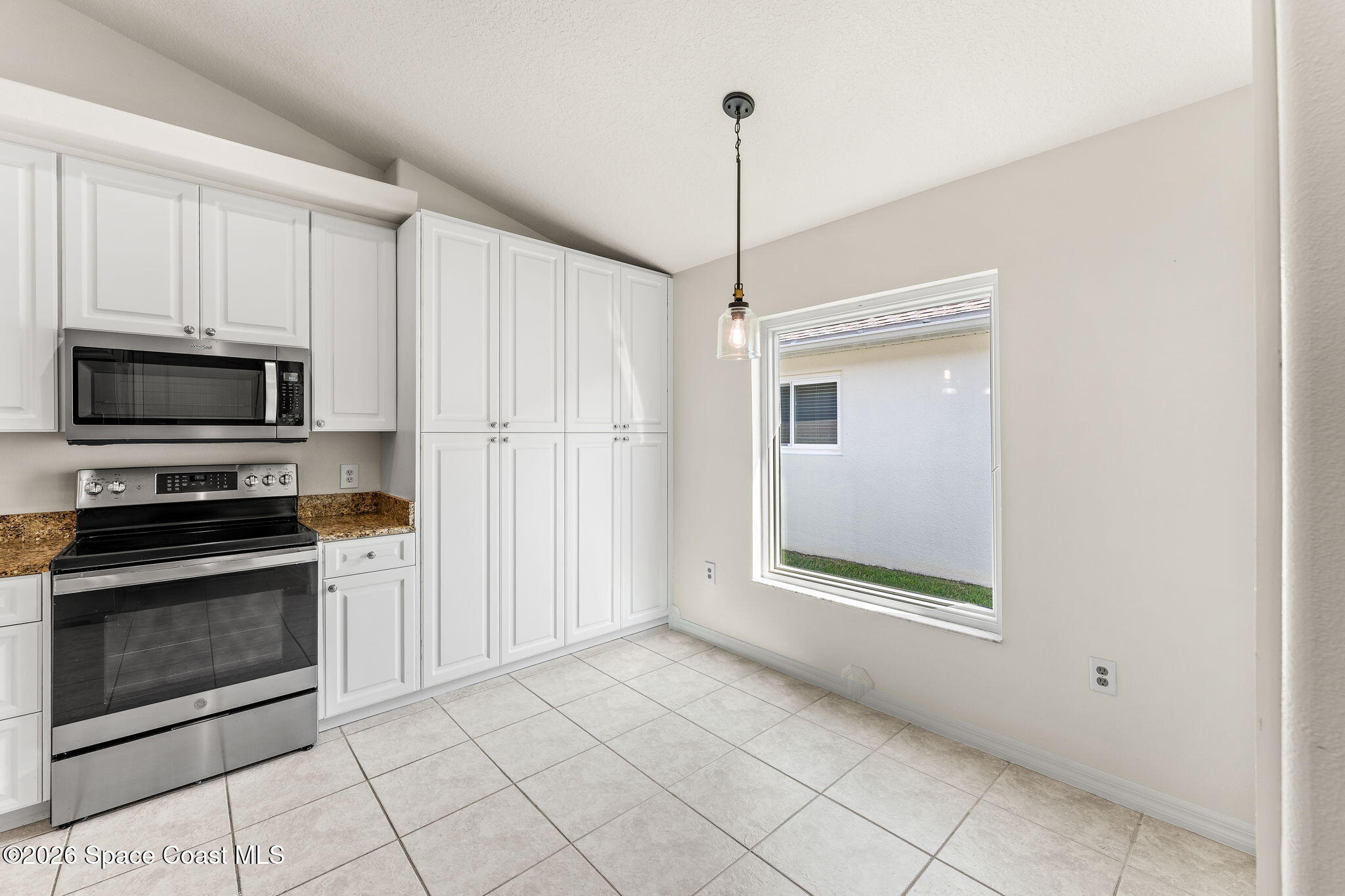 6915 Renshaw Drive Melbourne, FL 32940 - Photo 9 of 47 DSC00762-HDR_1