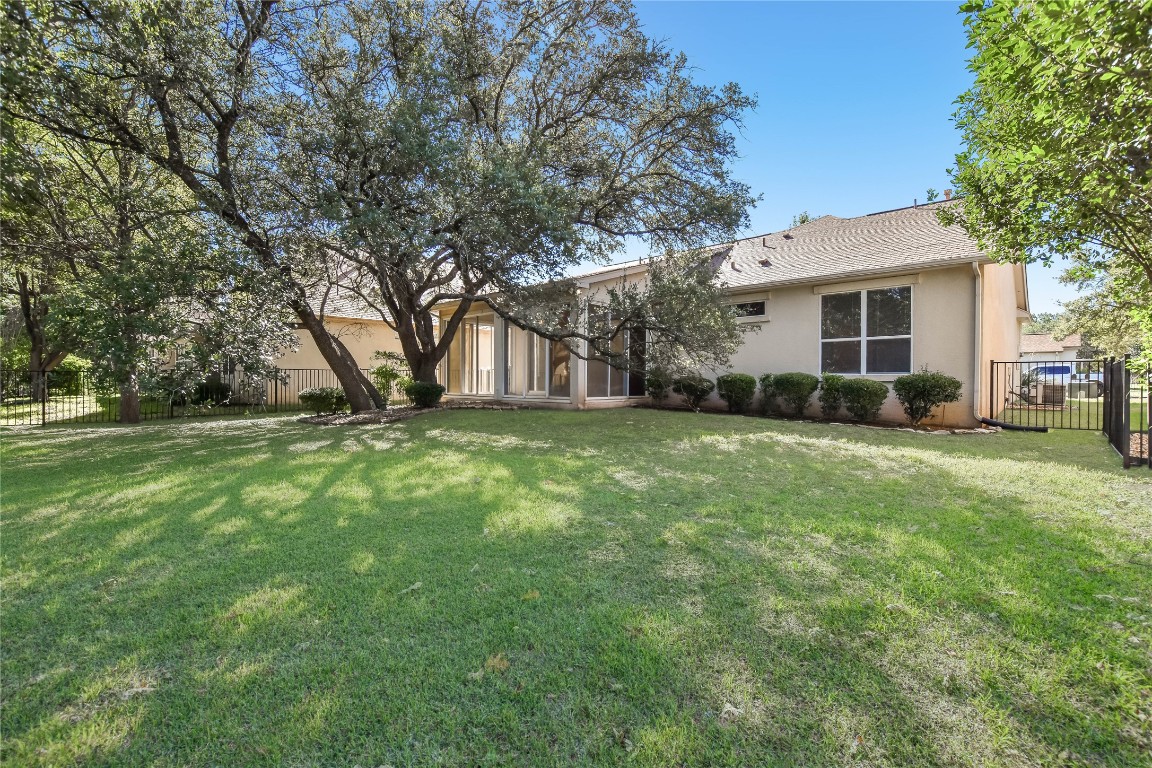 112 Anemone Way Georgetown, TX 78633 - Photo 27 of 40 a house view with a garden