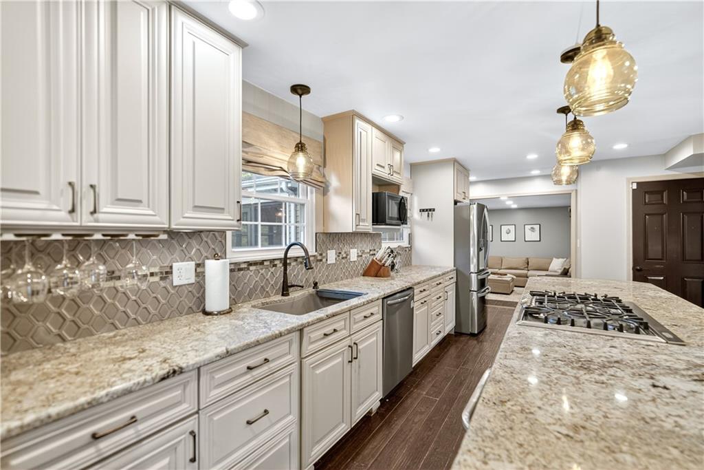 10107 Deer View Point Road Wexford, PA 15090 - Photo 14 of 50 Gallery Image 14