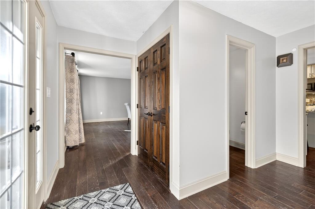 10107 Deer View Point Road Wexford, PA 15090 - Photo 6 of 50 Gallery Image 6