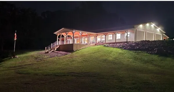 $500,000 | 19550 Washington Road, Morley, MI 49336