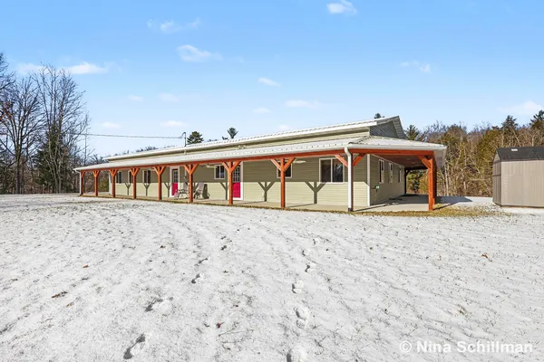 $500,000 | 19550 Washington Road, Morley, MI 49336