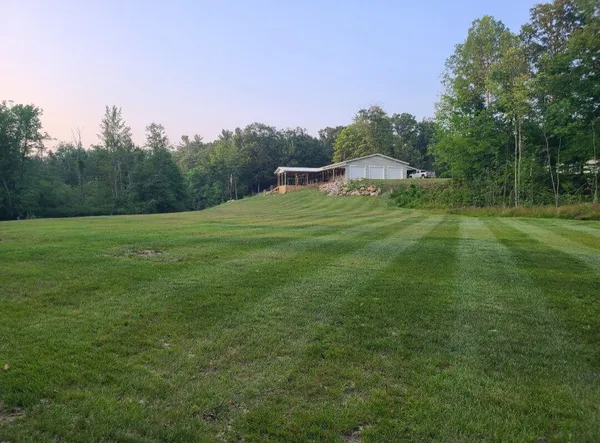 $500,000 | 19550 Washington Road, Morley, MI 49336