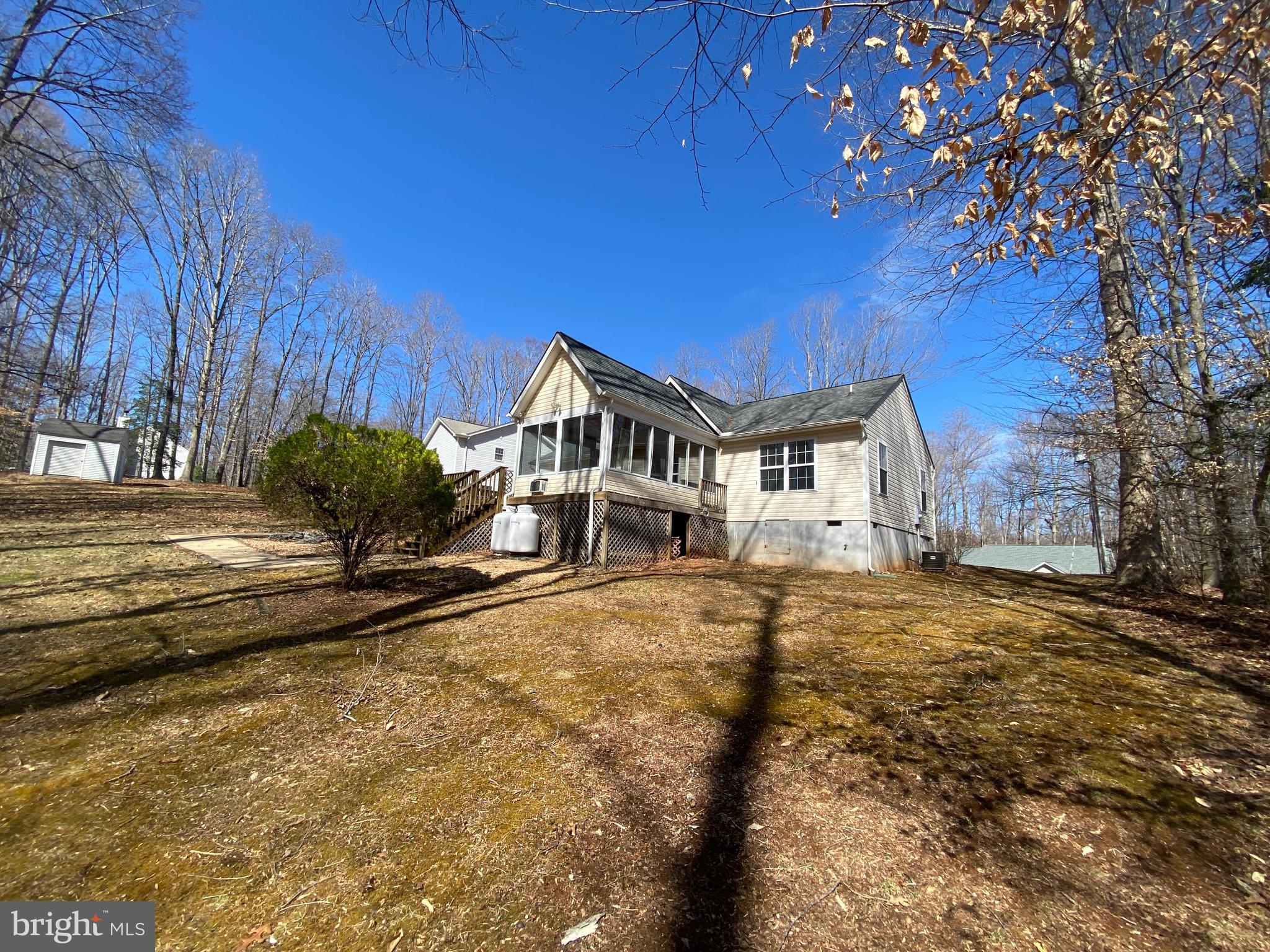 211 Cedar Ridge Drive Ruther Glen, VA 22546 - Photo 5 of 29