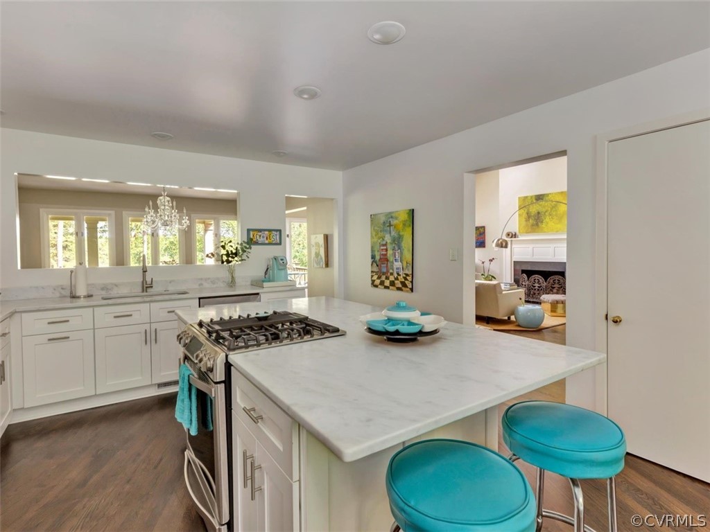 10690 Cherokee Road Midlothian, VA 23113 - Photo 19 of 49 Kitchen