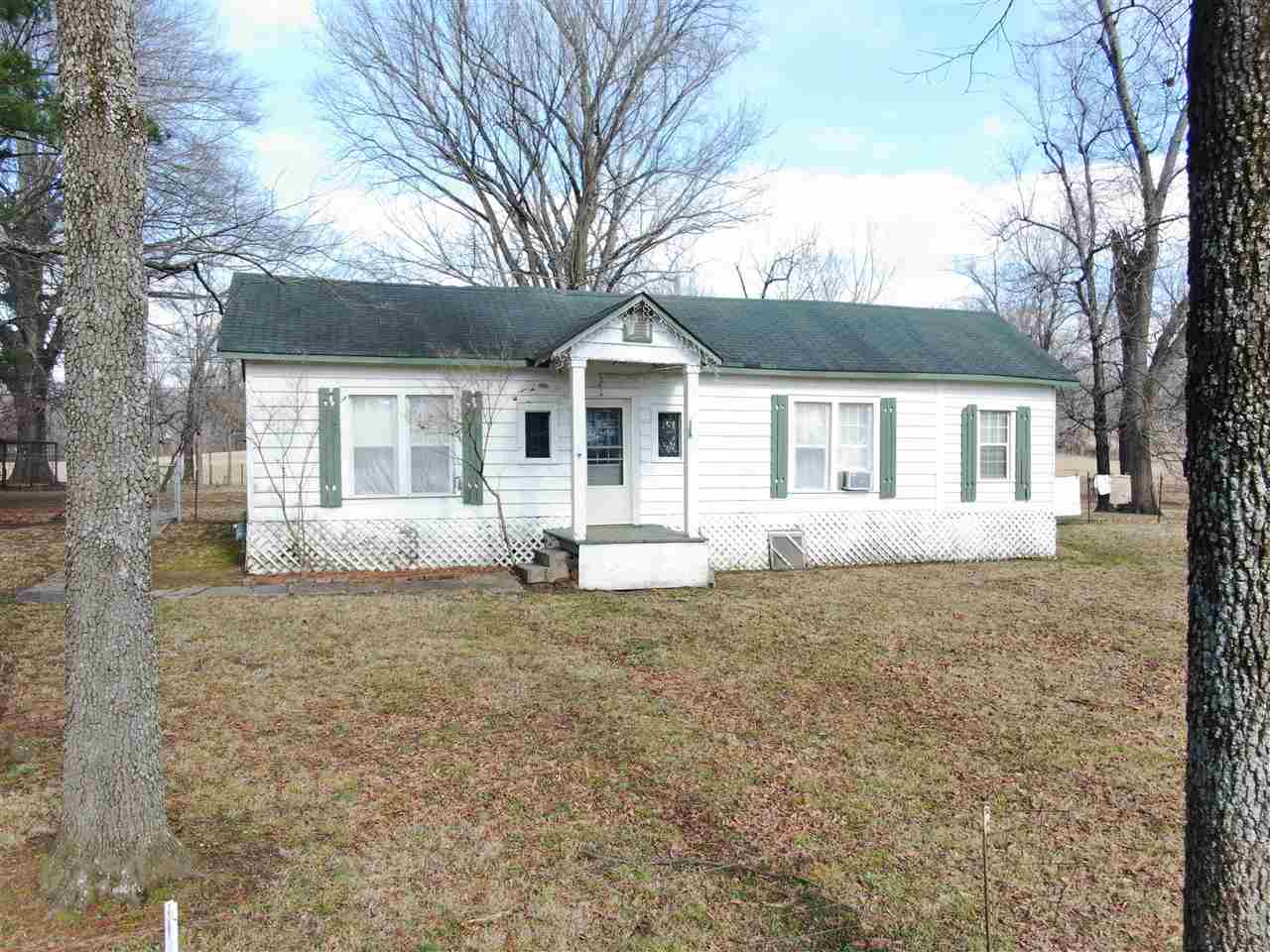 1960 Fite Road Memphis, TN 38127 - Photo 1 of 25 Gallery Image 1