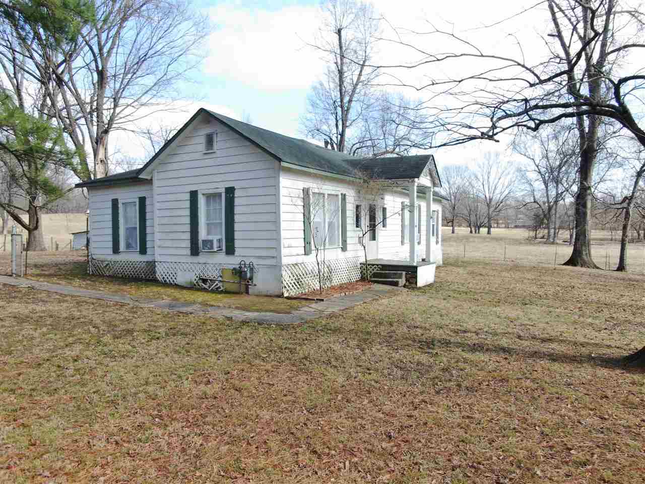 1960 Fite Road Memphis, TN 38127 - Photo 2 of 25 Gallery Image 2