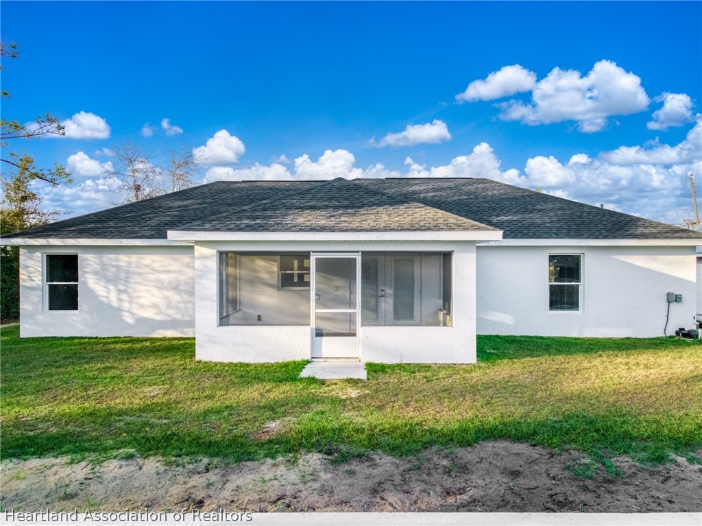 307 Howey Road Sebring, FL 33870 - Photo 3 of 34