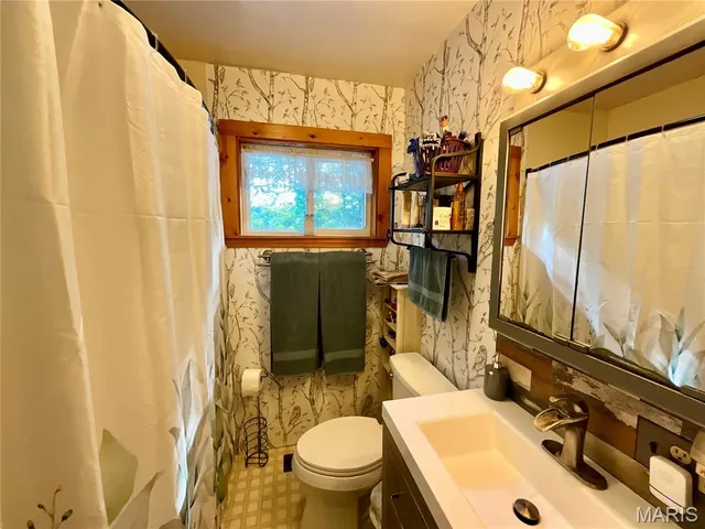 $345,000 | 10295 County Road 458A, Birch Tree, MO 65438