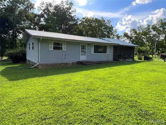 $349,900 | 10295 County Road 458A, Birch Tree, MO 65438