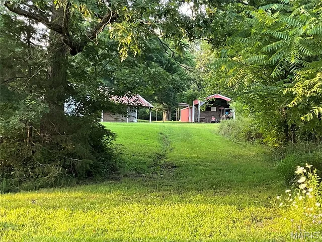 $345,000 | 10295 County Road 458A, Birch Tree, MO 65438