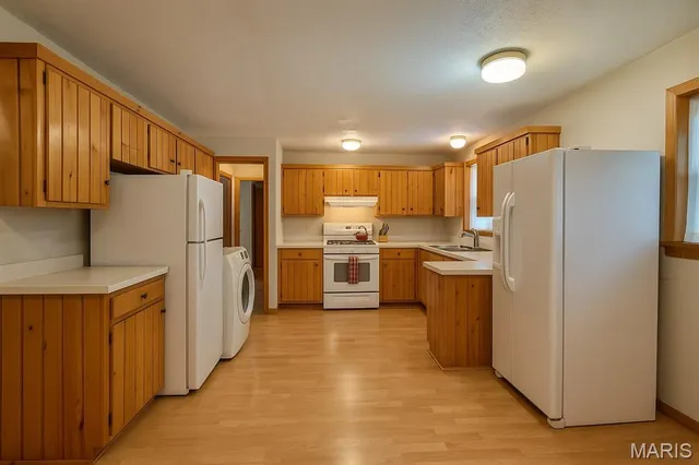 $345,000 | 10295 County Road 458A, Birch Tree, MO 65438