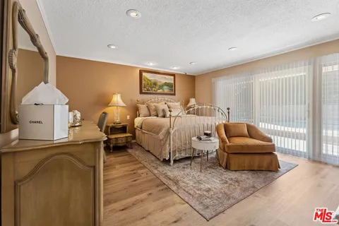 $1,785,000 | 4845 Parkglen Avenue, View Park, CA 90043