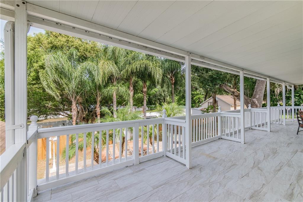 528 North Valrico Road Valrico, FL 33594 - Photo 27 of 60 2nd Floor covered balcony