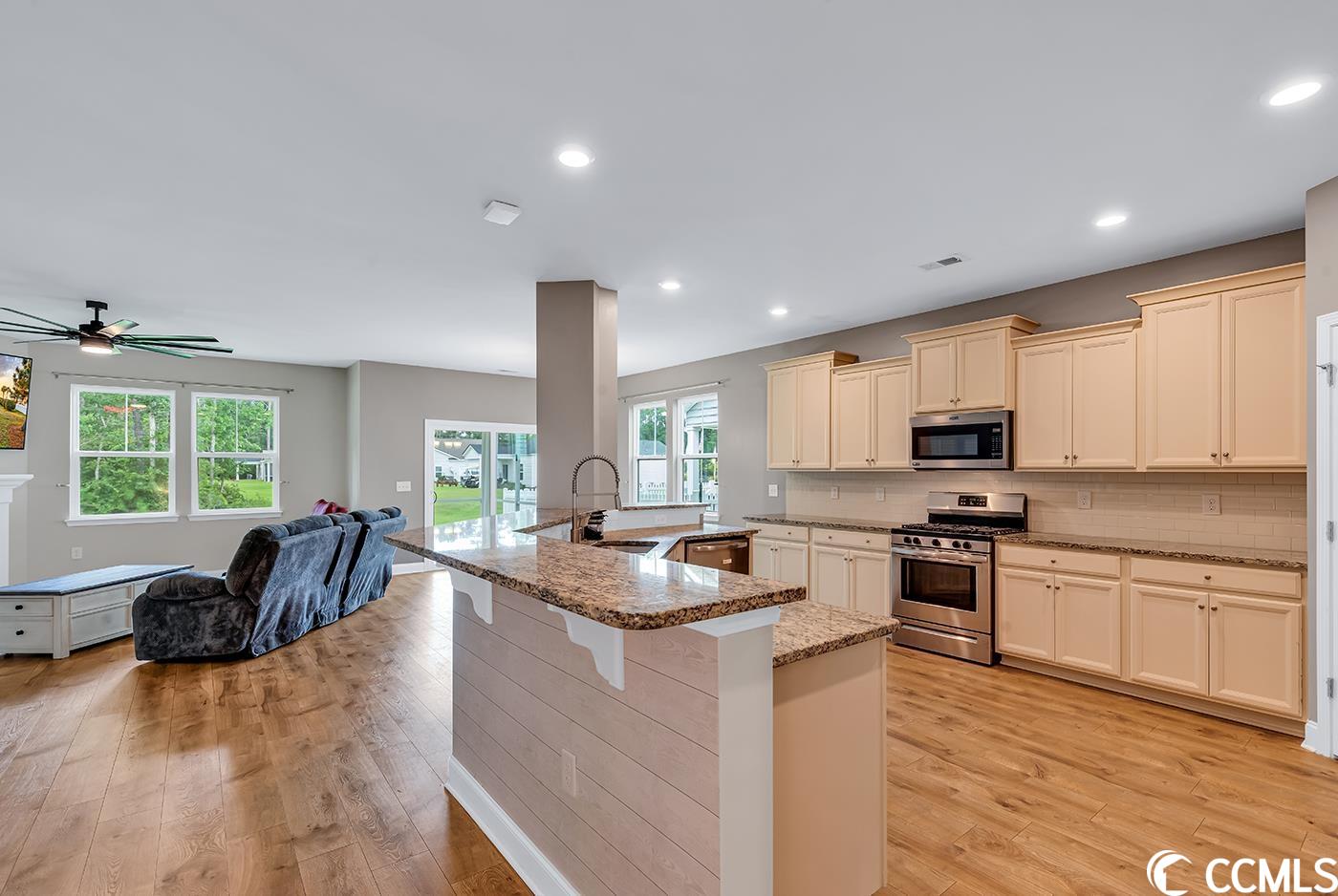 230 HARBISON Circle Myrtle Beach, SC 29579 - Photo 20 of 38