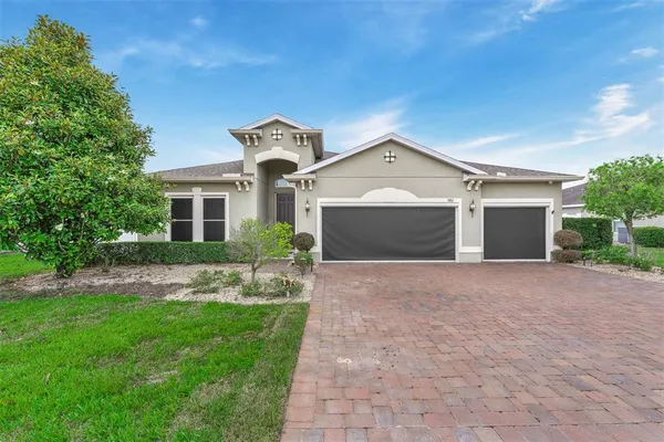 $525,000 | 980 Glazebrook Loop, Orange City, FL 32763