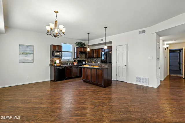 $360,000 | 11353 West Ranch Court, El Paso, TX 79934