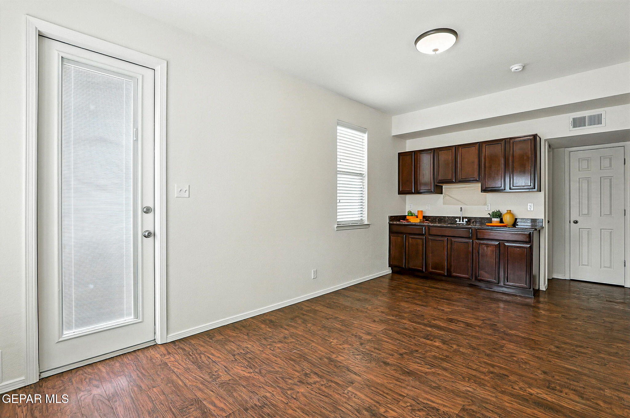 11353 West Ranch Court El Paso, TX 79934 - Photo 17 of 40 37-web-or-mls-IMG_9057