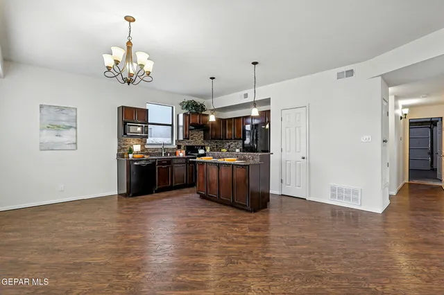 $360,000 | 11353 West Ranch Court, El Paso, TX 79934