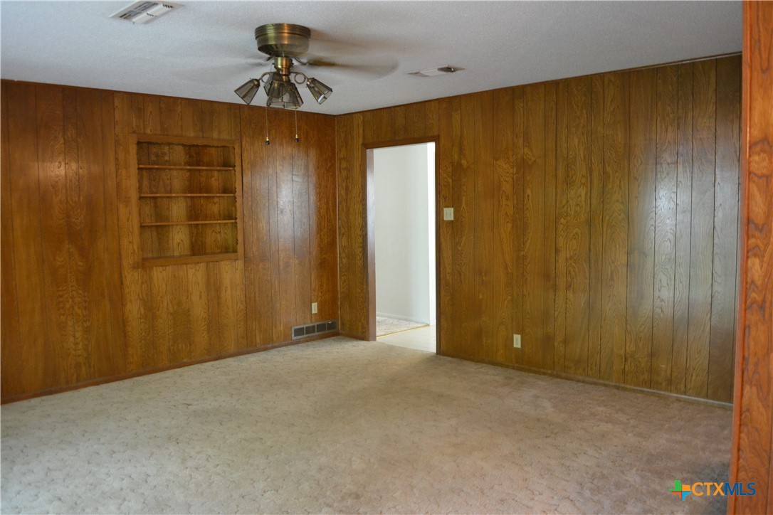 2202 South 53rd Street Temple, TX 76504 - Photo 11 of 27 a view of an empty room with a window