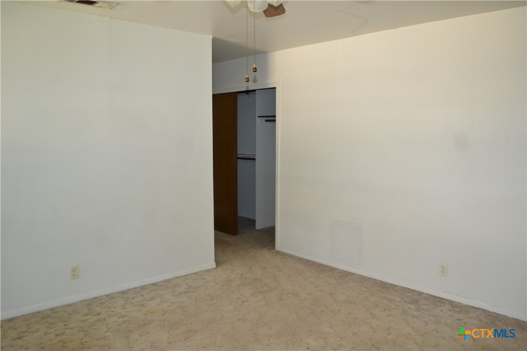 2202 South 53rd Street Temple, TX 76504 - Photo 20 of 27 a view of an empty room