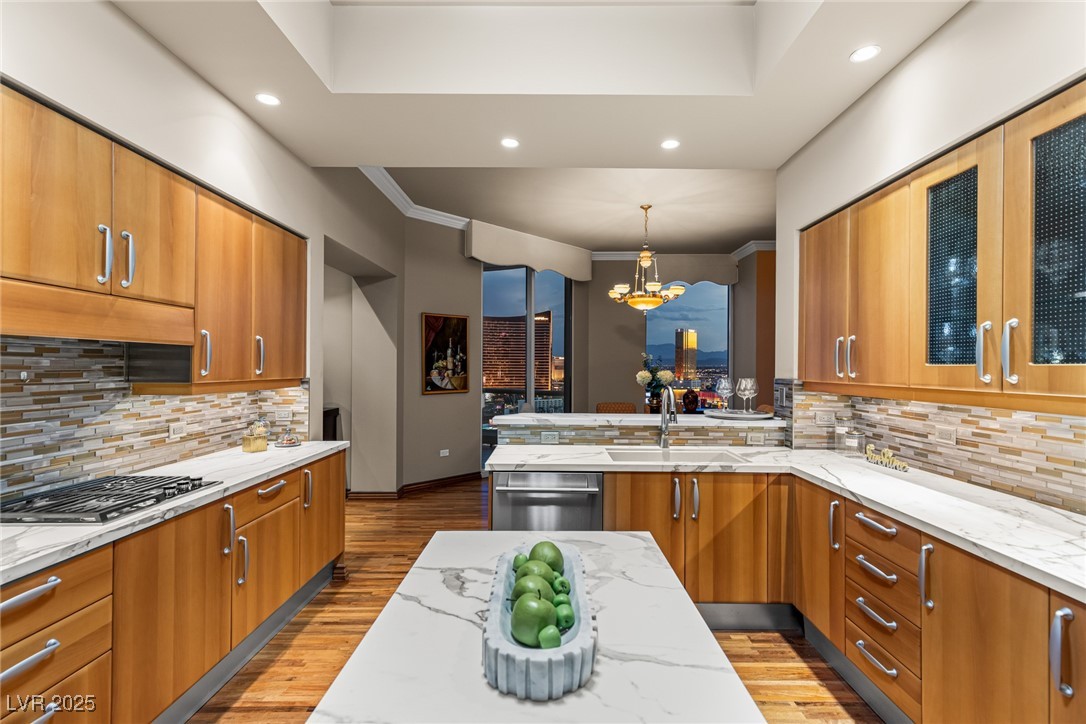 2877 Paradise Road, Unit 2602 Las Vegas, NV 89109 - Photo 21 of 52 Gallery Image 21