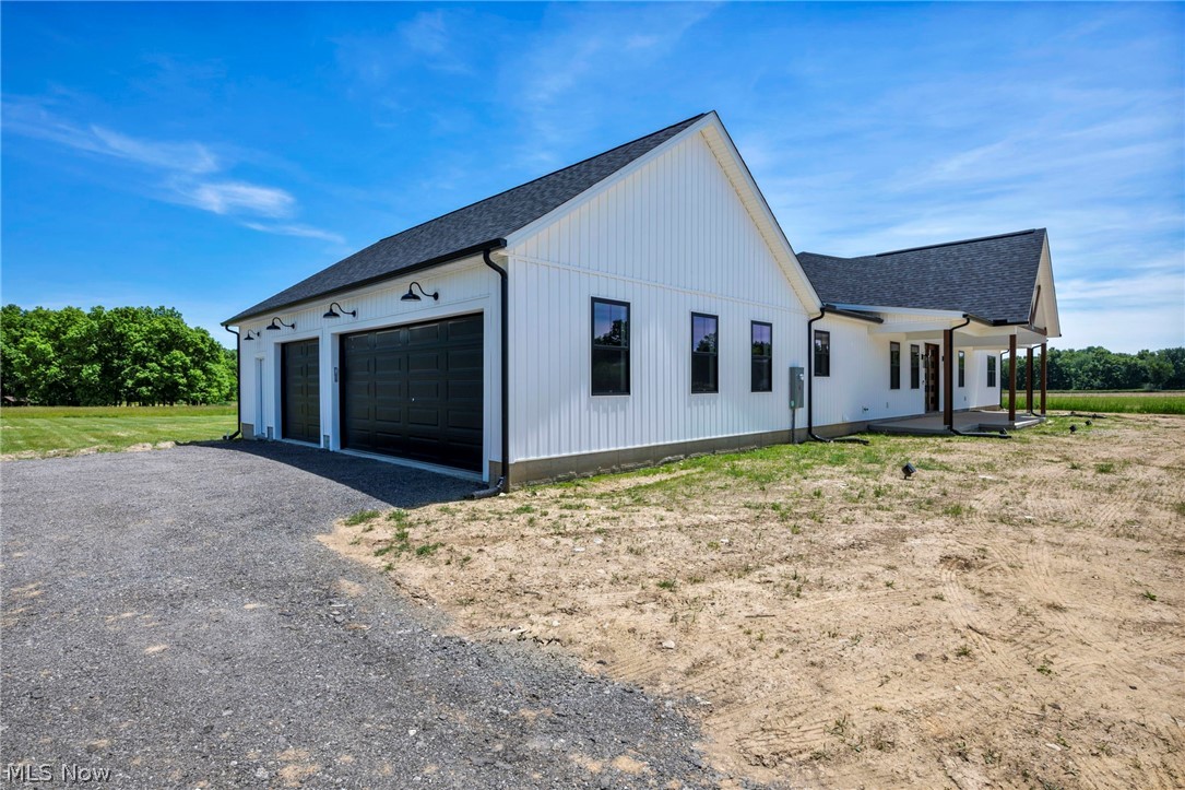 11605 Aquilla Road Chardon, OH 44024 - Photo 3 of 48