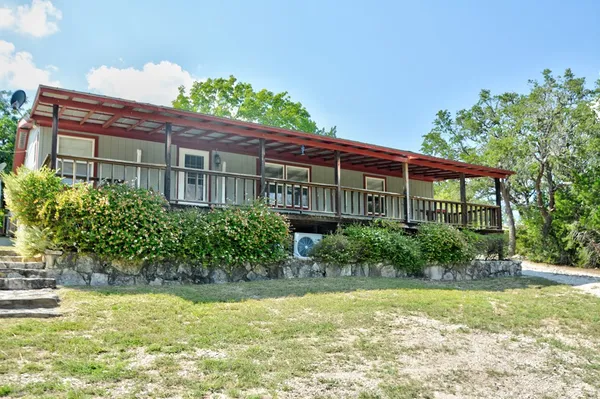 $1,775 | 3761 Junction Highway, Ingram, TX 78025