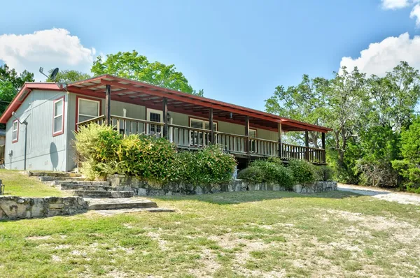 $1,775 | 3761 Junction Highway, Ingram, TX 78025