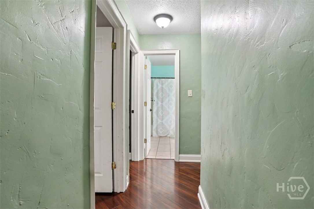 703 Birchwood Road Savannah, GA 31419 - Photo 13 of 29