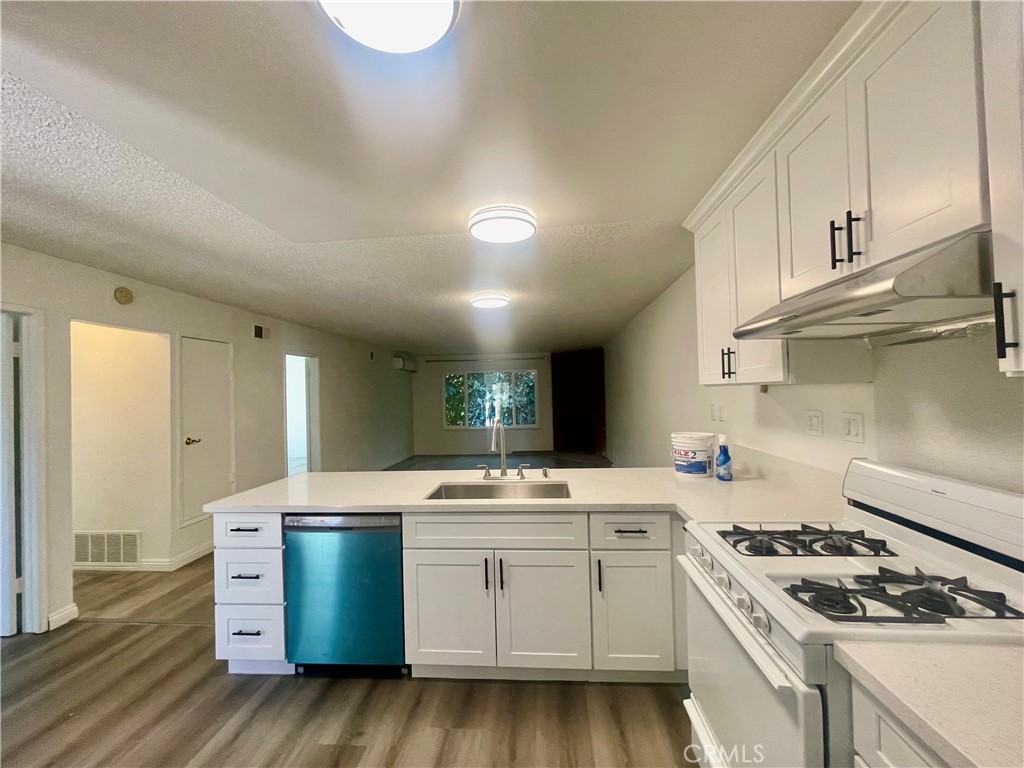 2251 Fullerton Road Rowland Heights, CA 91748 - Photo 5 of 17