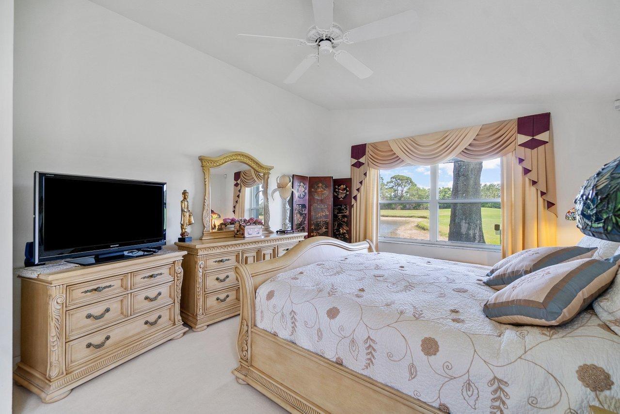 6609 Sun River Road Boynton Beach, FL 33437 - Photo 19 of 43 019-6609SunRiverRoad-BoyntonBeach-FL-334