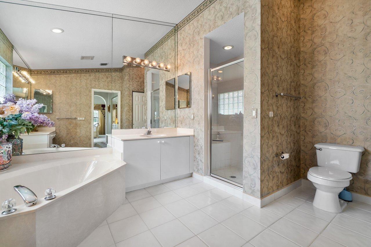 6609 Sun River Road Boynton Beach, FL 33437 - Photo 22 of 43 021-6609SunRiverRoad-BoyntonBeach-FL-334