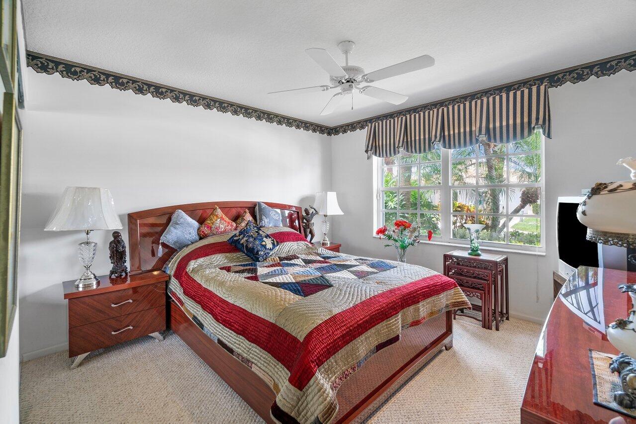 6609 Sun River Road Boynton Beach, FL 33437 - Photo 23 of 43 024-6609SunRiverRoad-BoyntonBeach-FL-334