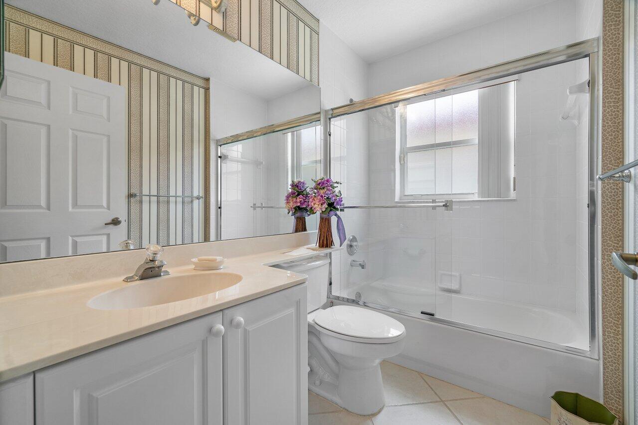 6609 Sun River Road Boynton Beach, FL 33437 - Photo 24 of 43 025-6609SunRiverRoad-BoyntonBeach-FL-334