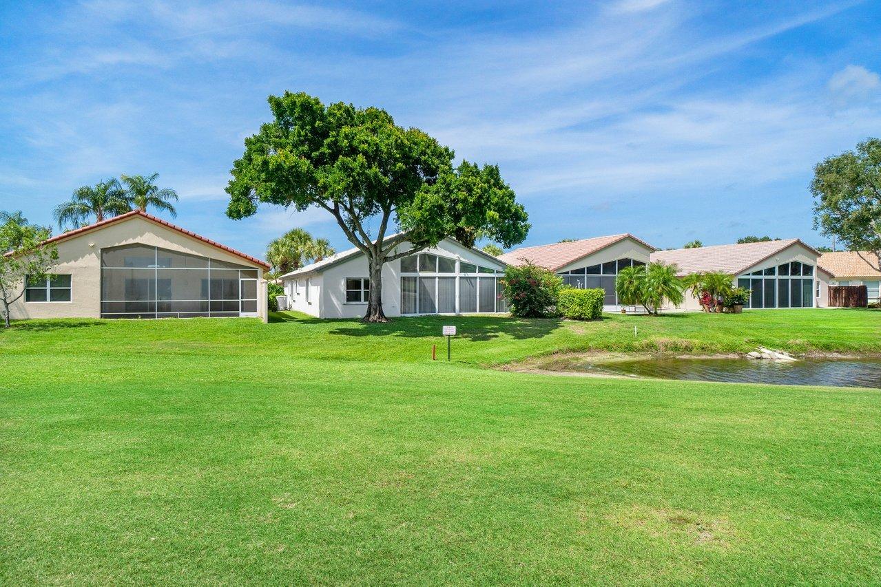 6609 Sun River Road Boynton Beach, FL 33437 - Photo 29 of 43 031-6609SunRiverRoad-BoyntonBeach-FL-334