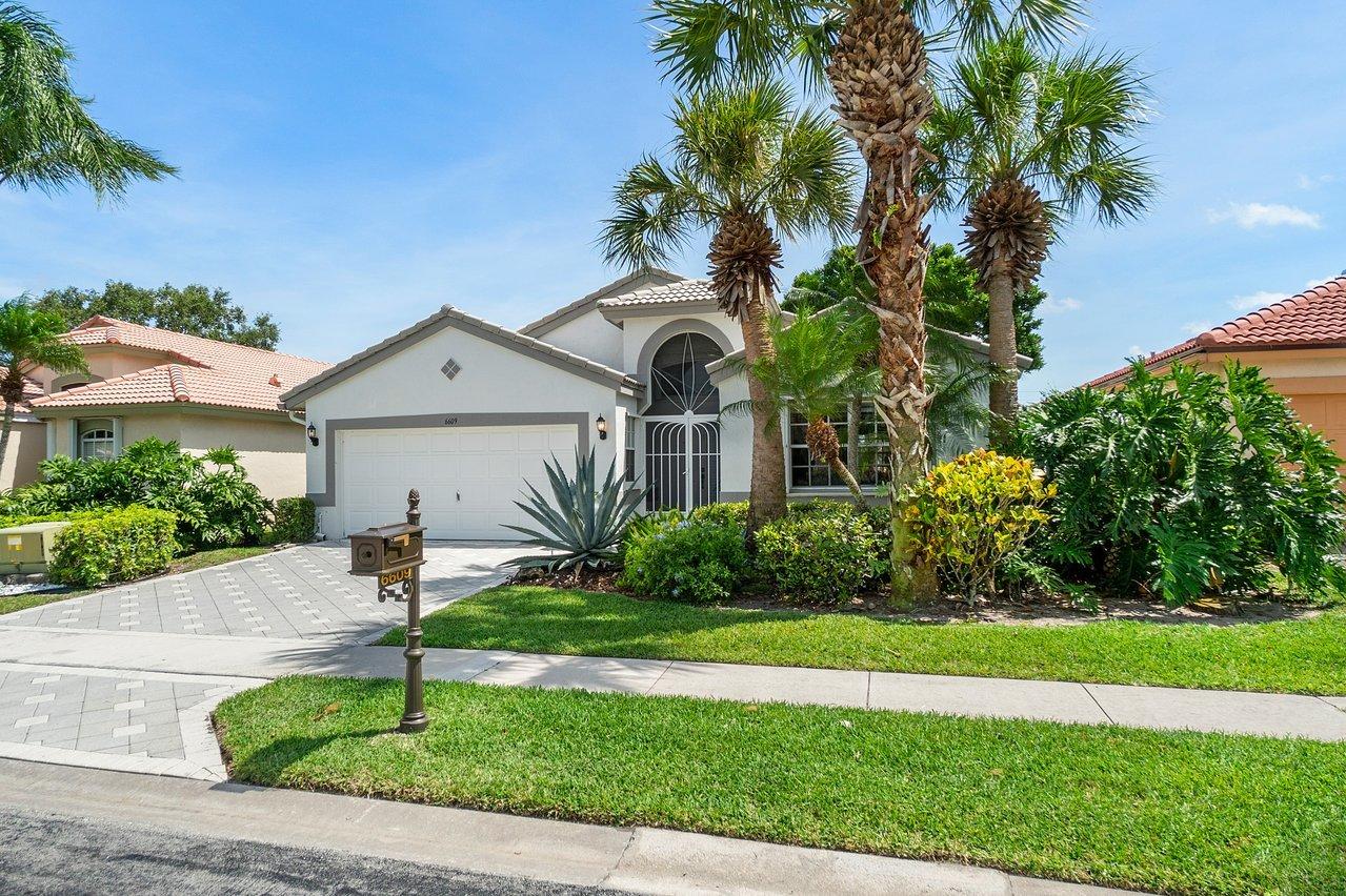 6609 Sun River Road Boynton Beach, FL 33437 - Photo 3 of 43 003-6609SunRiverRoad-BoyntonBeach-FL-334