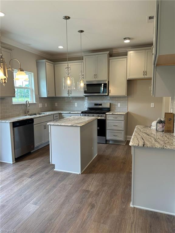 3224 Alyssa Way High Point, NC 27265 - Photo 4 of 27 Beautiful gray marsh cabinets