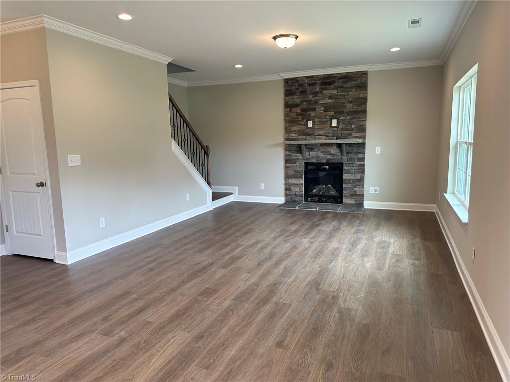3224 Alyssa Way High Point, NC 27265 - Photo 9 of 27 LVP in main living