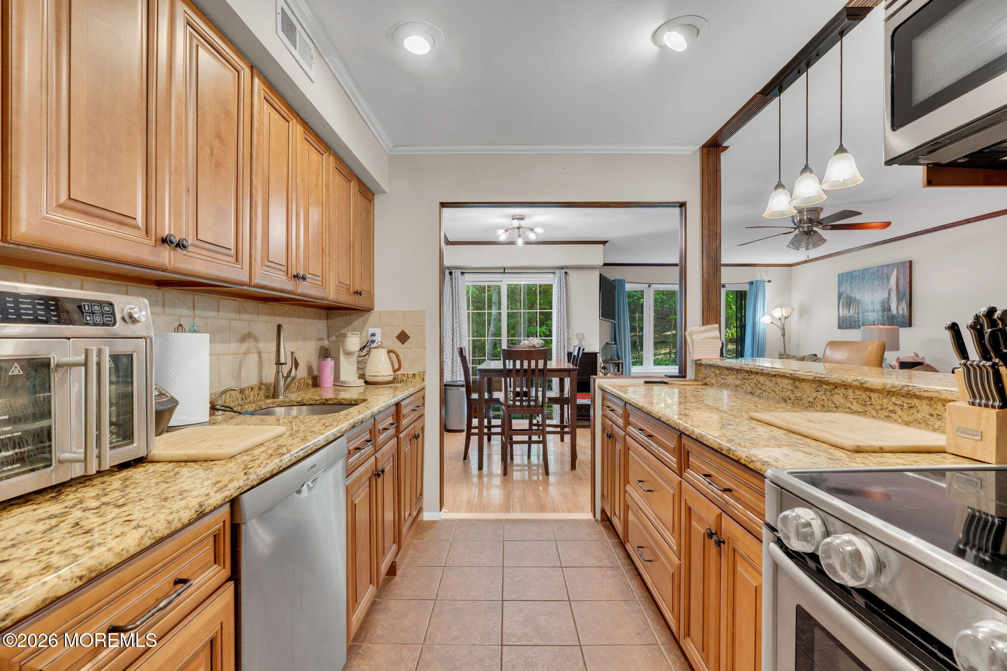 200 Portland Road, Unit E14 Highlands, NJ 07732 - Photo 14 of 35 17-web-or-mls-DSC03355