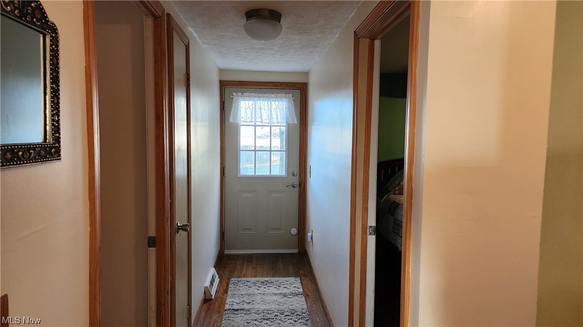 1421 Rockefeller Road Wickliffe, OH 44092 - Photo 16 of 28 Gallery Image 16